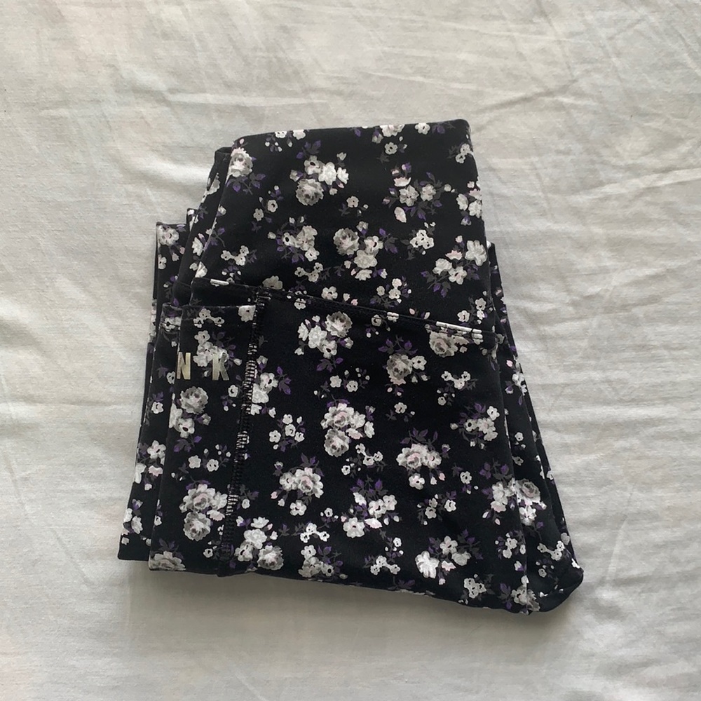 Pink Victoria’s Secret Ultimate V Leggings Floral